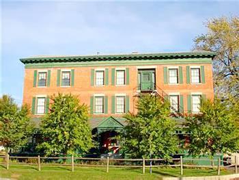 Rogues Harbor Inn Lansing Eksteriør billede